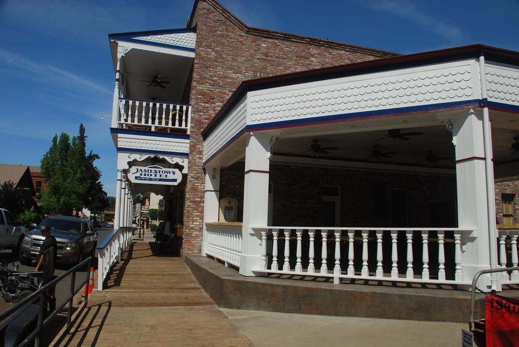 Jamestown Hotel Екстериор снимка